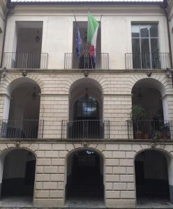 Palazzo Alemanni r